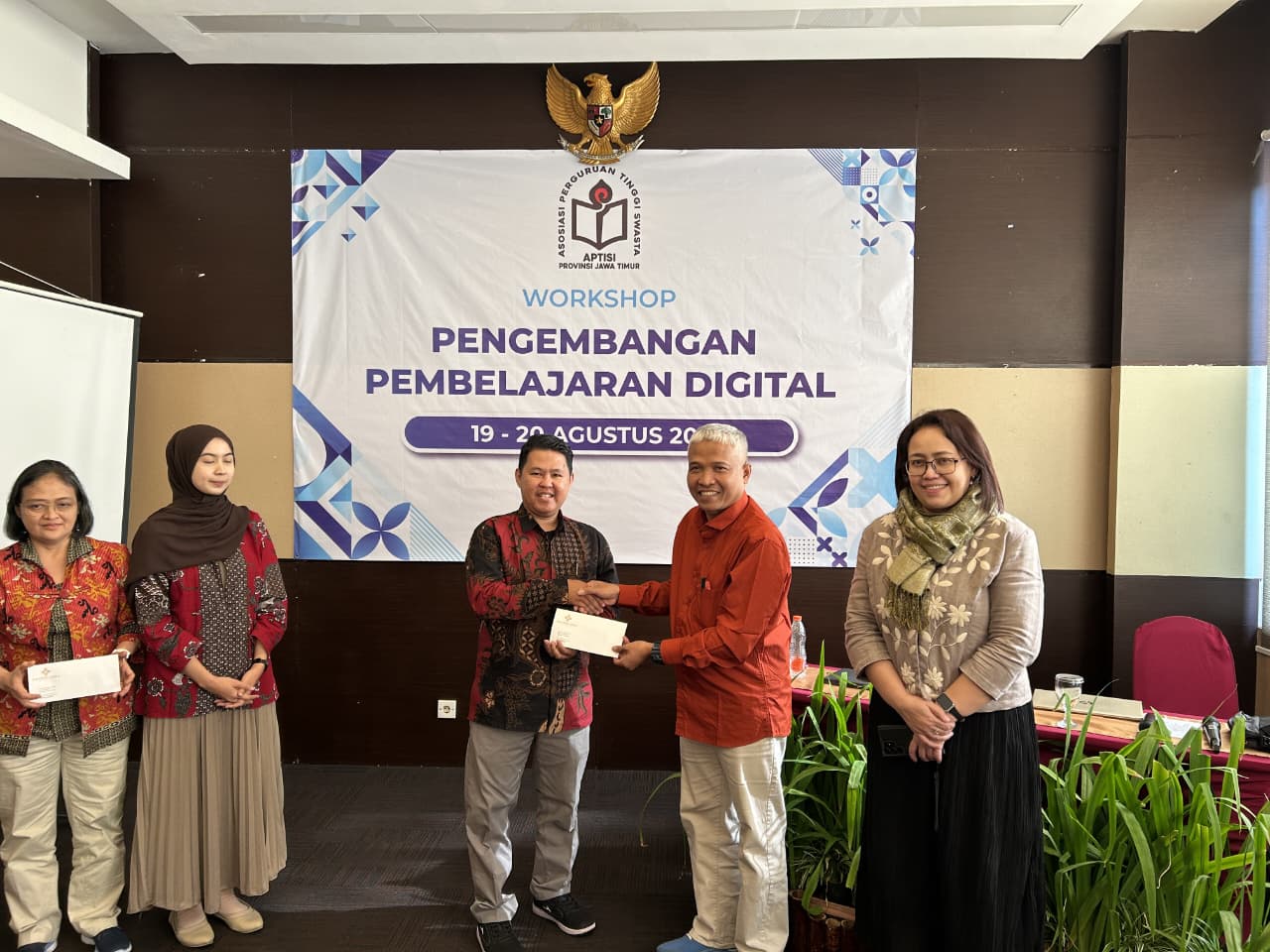 APTISI Wilayah VII Gelar Workshop Pembelajaran Daring Berbasis AI, Dorong Pendidik Ciptakan Pembelajaran Digital Bermakna